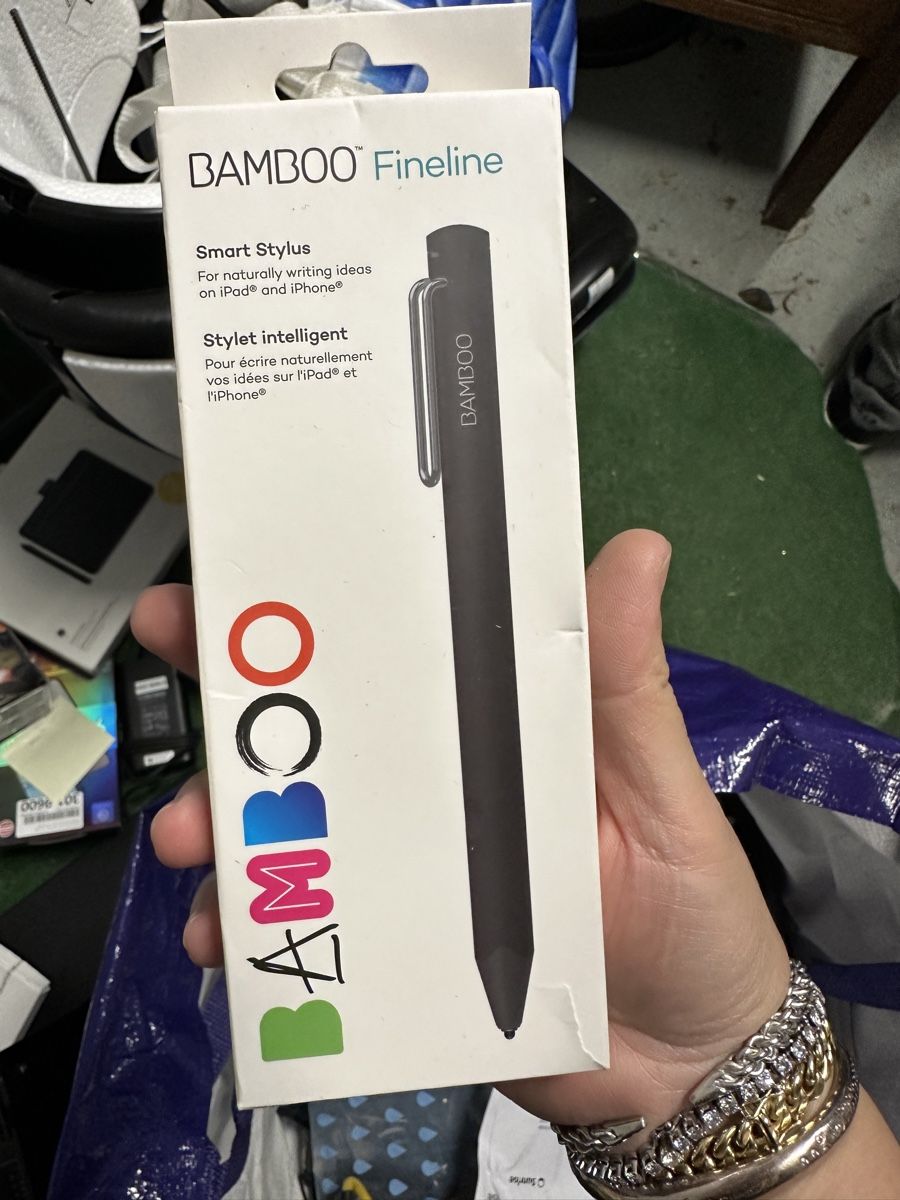 Stifte & Marker: Neuwertiger Bamboo Fineline Smart Stylus – Neu (gemäss Beschreibung) aus Menzingen von vannessa.studer