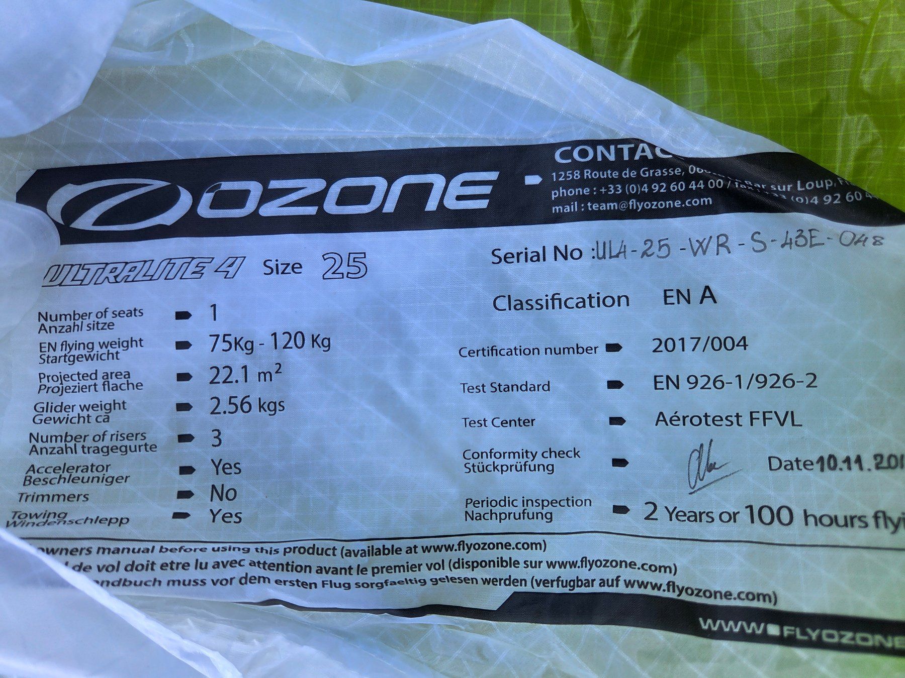 Ozone Sport dell'aria & Aquiloni: Parapente Ozone ultralight 4 25 m2 – Usato da Huémoz venduto da Bertrand04 2