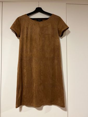 Wildleder Kleid von Cortefiel (Grösse S)