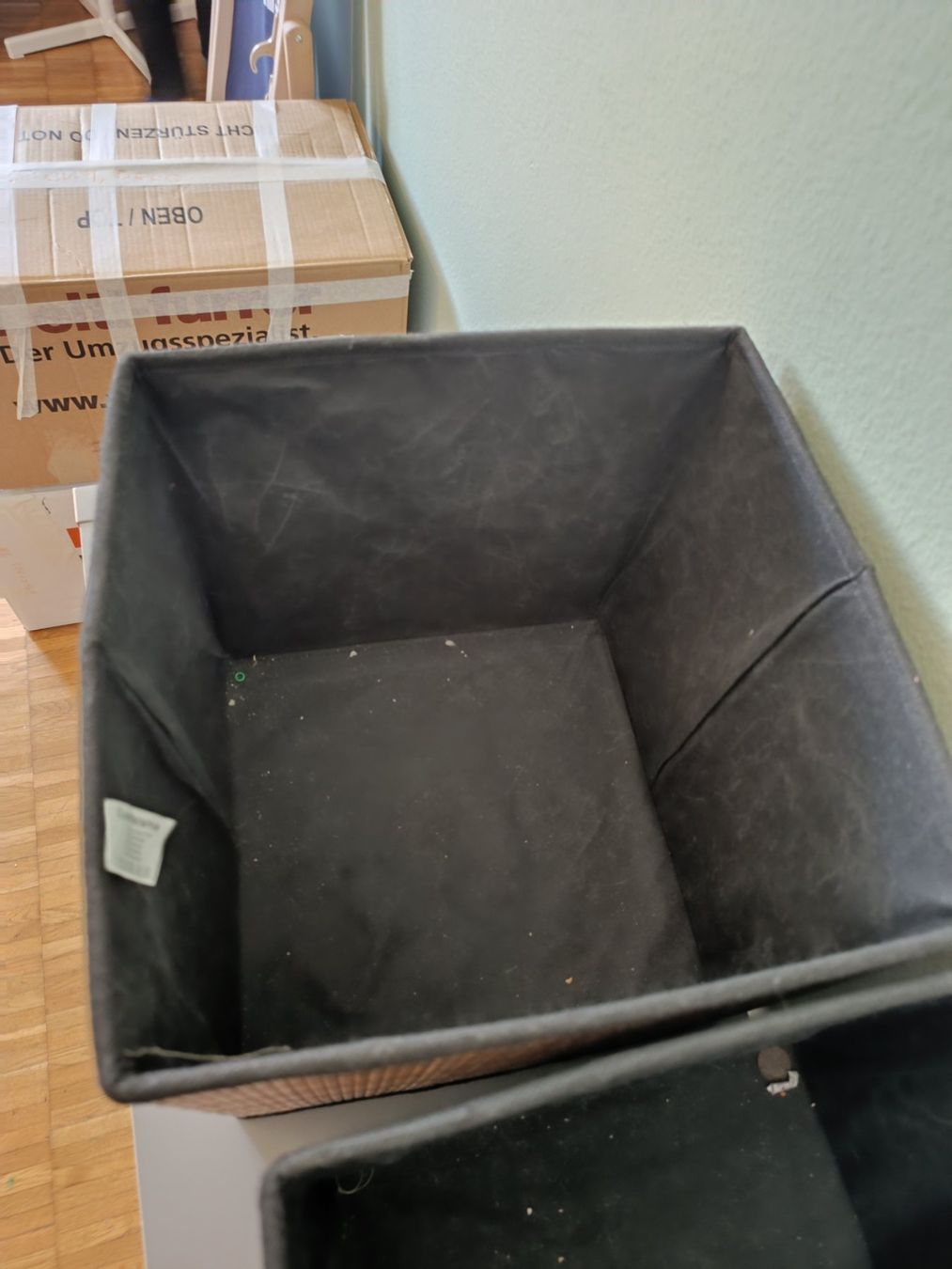Ikea Scaffali: Graues Kallax Regal Ikea 2x4 Fächer – Usato da zürich venduto da juedlii 5
