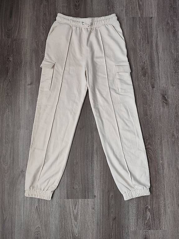 Hosen: Trainerhose Cargo – Gebraucht aus Triengen von sarahzq