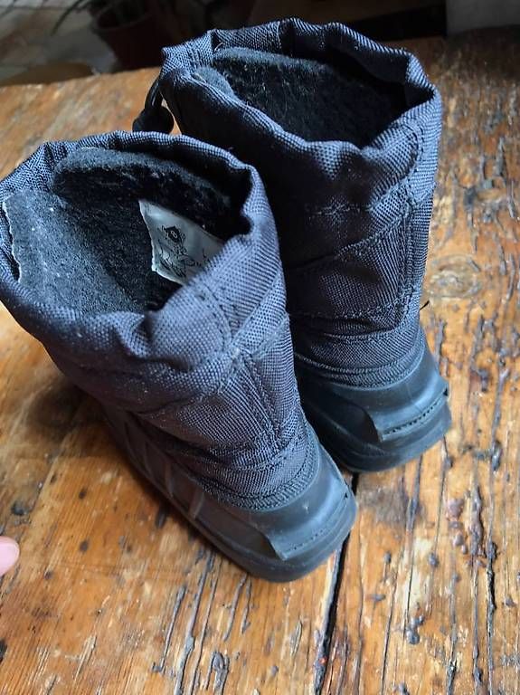 Scarpe per ragazzi: Bottes Kamik 25 enfants – Usato da Les Collons venduto da gehaisse 3