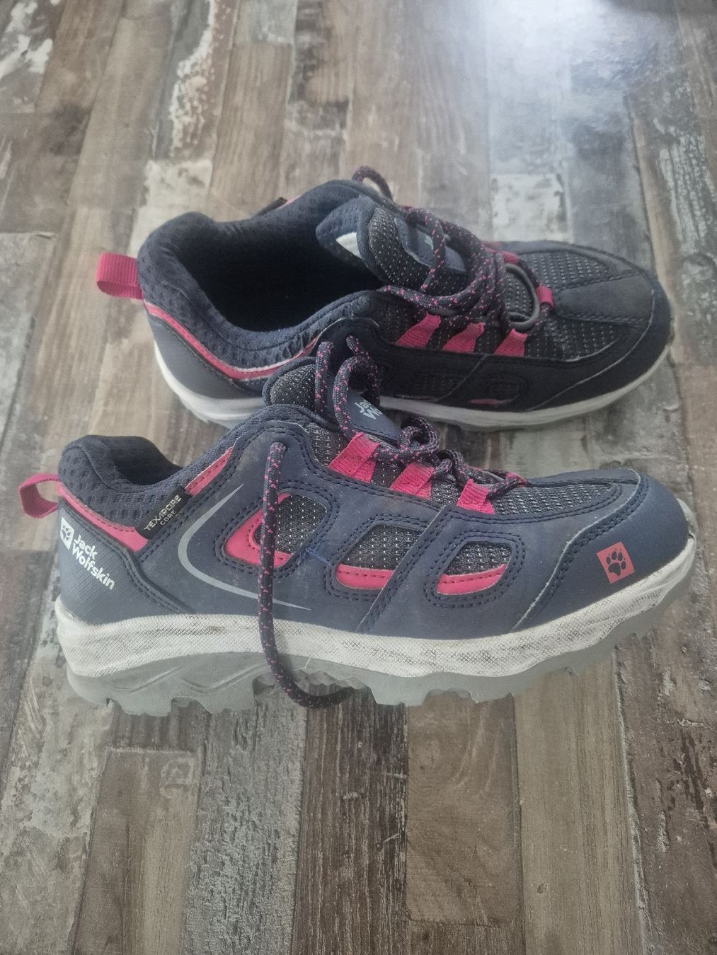 Jack Wolfskin Scarpe per ragazze: Jack Wolfskin Wanderschuh Gr.34 – Usato da Balsthal venduto da Cunny 1