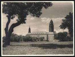 Fotografie Dresden, Blick zum Rathaus, G