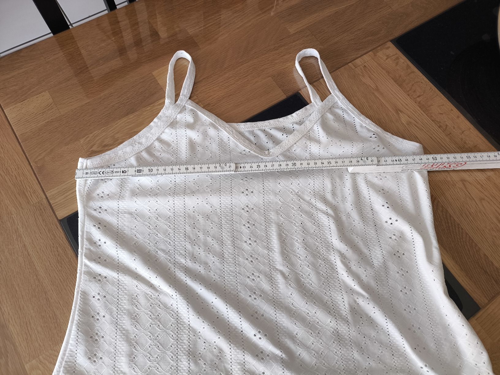 Shein Top: 4er Set Träger Shirts Gr.XL/44 – Nuovo (secondo la descrizione) da Burgdorf venduto da Ropajesi 6