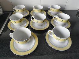 8 Stk Kaffee/ Tee Tassen Royal Doulton "Blueberry"