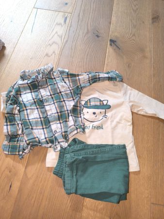 Ensemble 3 pièces bébé 12 mois très bon état