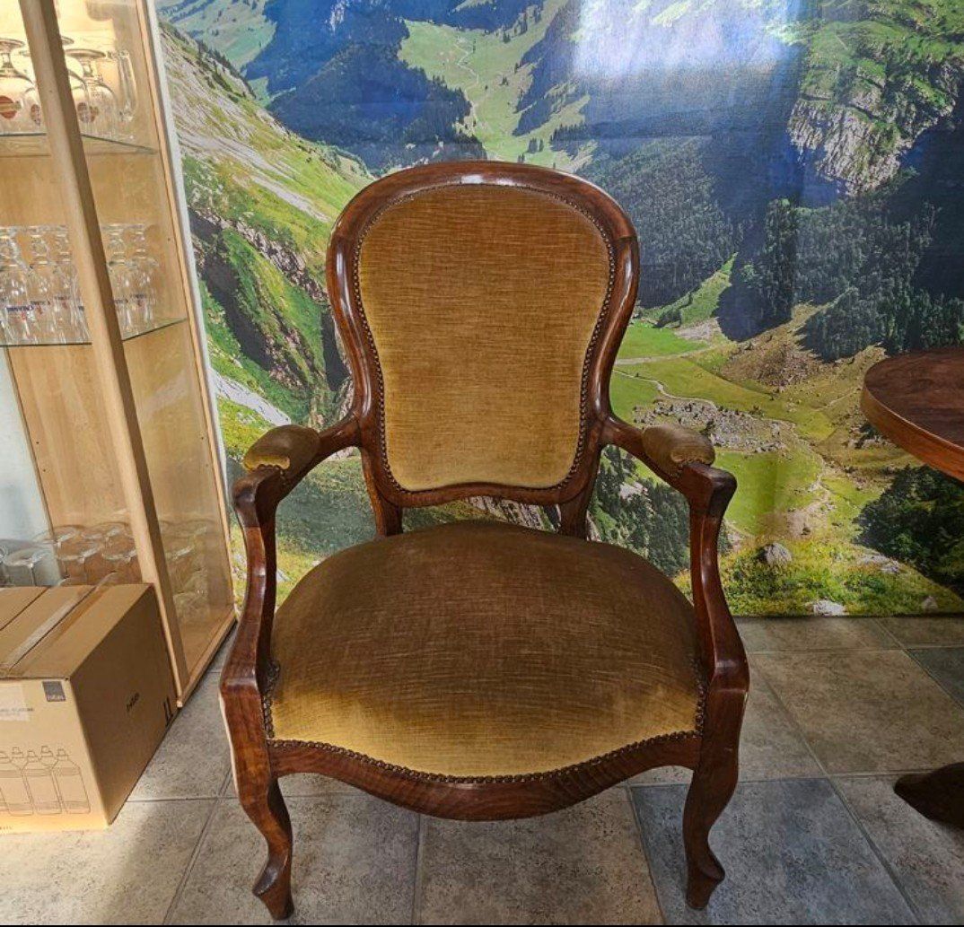 Set de table et chaises: Alte antike Möbel – D'occasion à Zürich par nol_7b5v 3