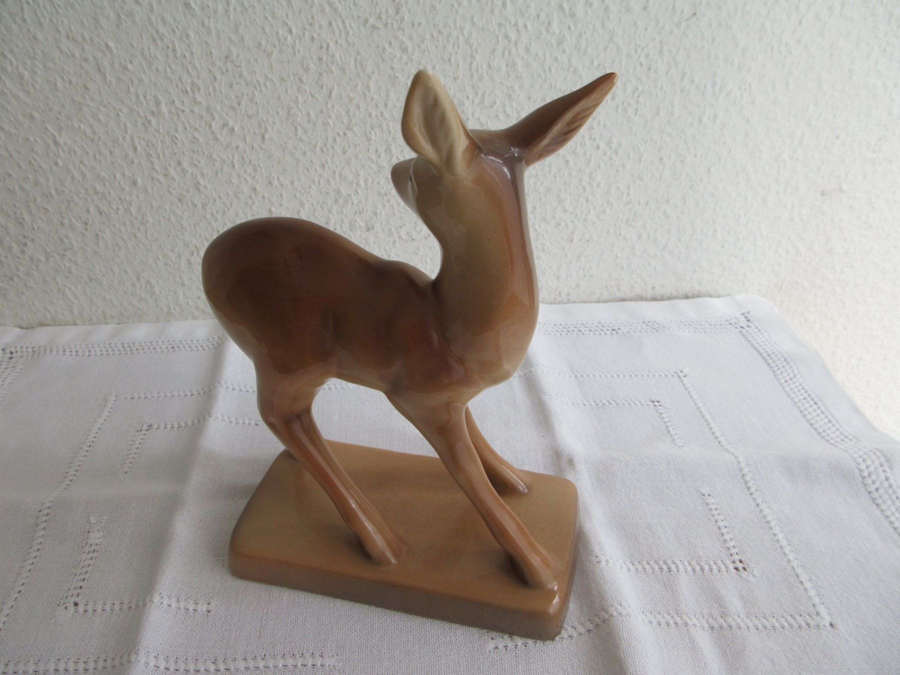 Statuette: Keramik Laufen braunes Reh – Usato da Binningen venduto da mondoantico 2
