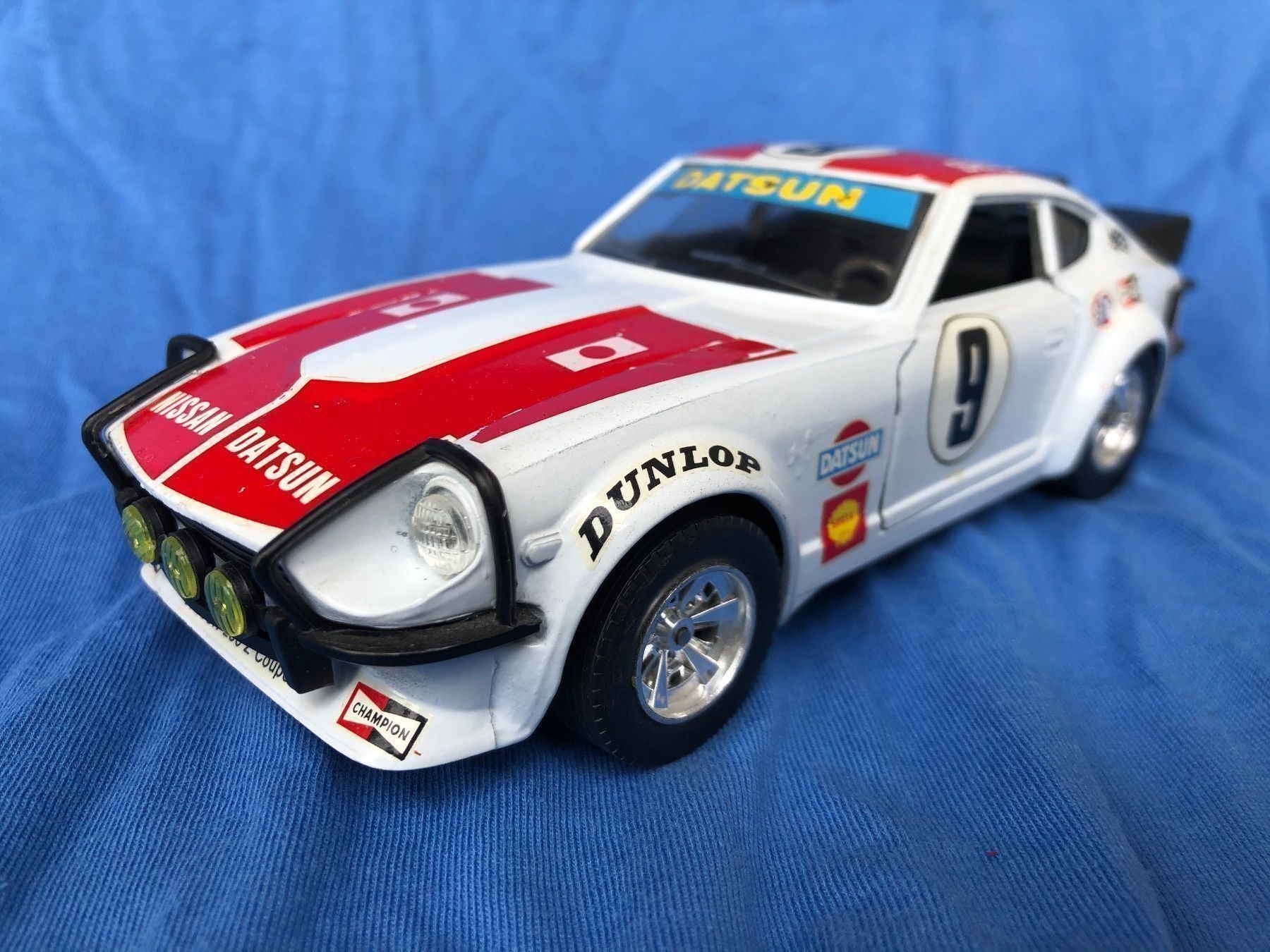 Modellini d'auto: Datsun nissan 240z Oldtimer Bburago 1/24 – Usato da Reinach AG venduto da rares75