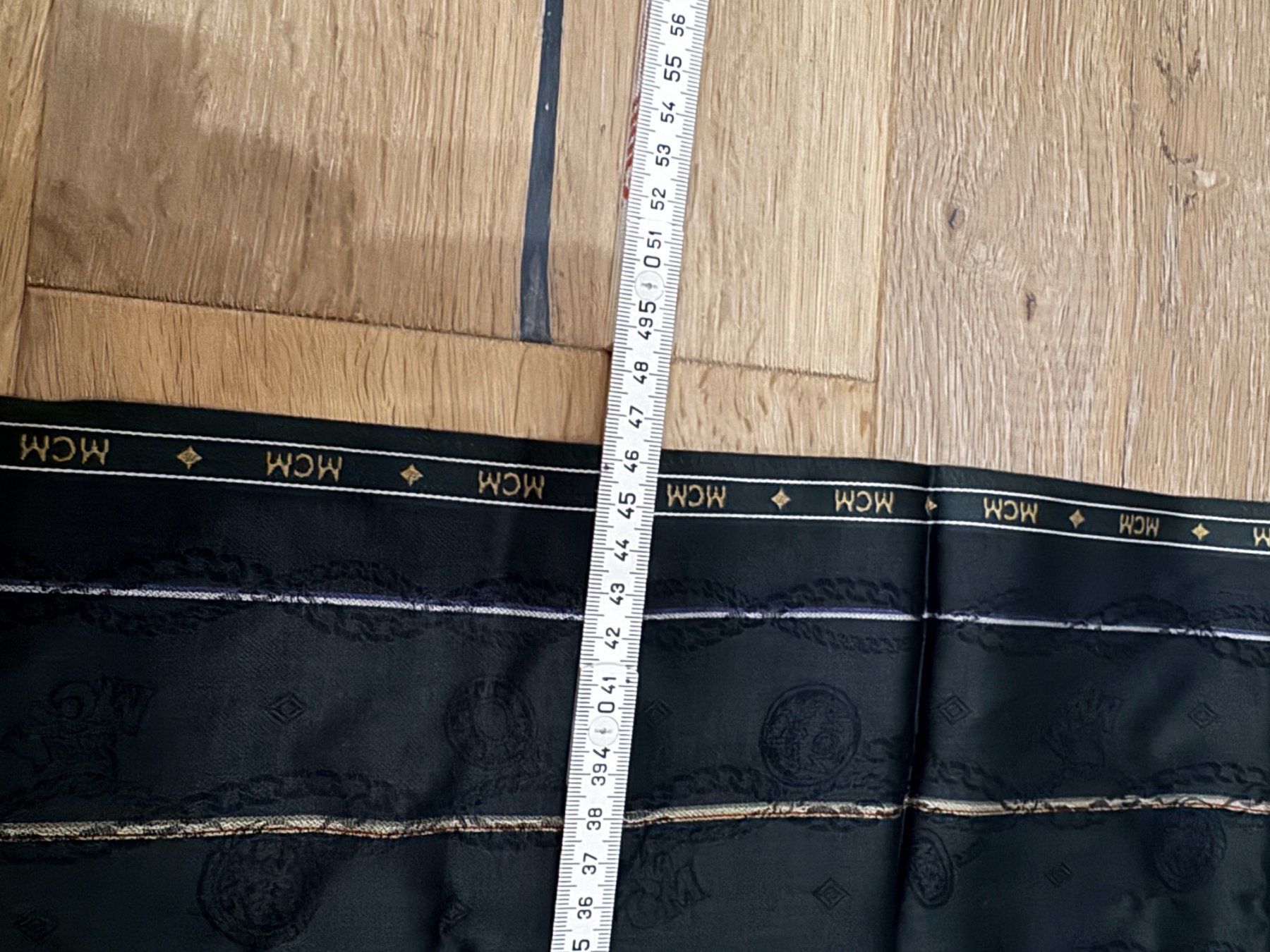 Mcm Foulard & Sciarpe: Neu Original MCM Tuch 46x46cm – Nuovo (secondo la descrizione) da Wangen SZ venduto da Rol_20 1