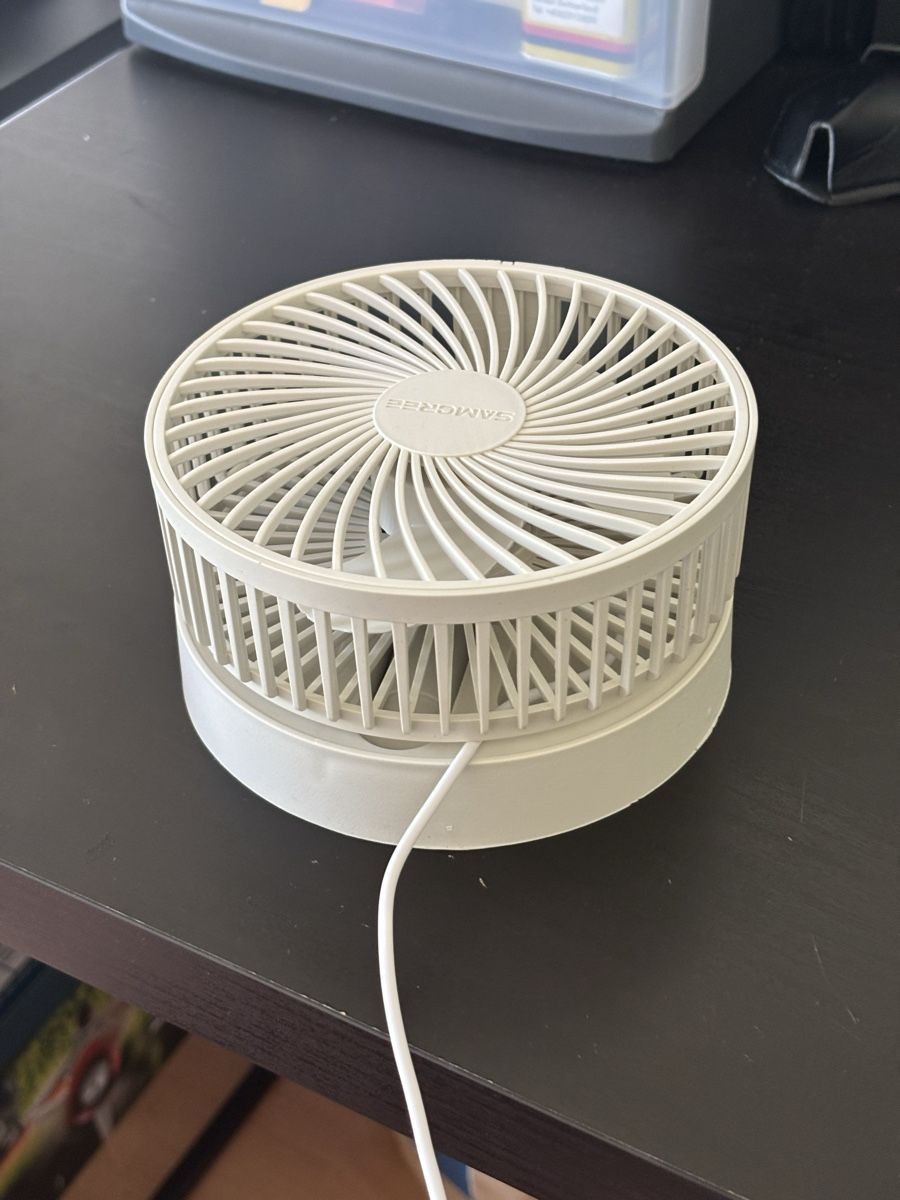 Ventilatori: Tischventilator faltbarer – Nuovo (secondo la descrizione) da Ebikon venduto da Colin_6030 1