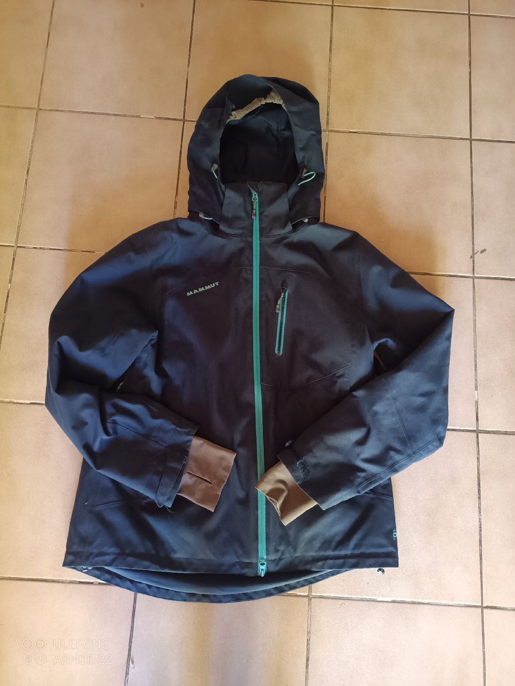 Mammut Jacken: Mammut Jacke – Gebraucht aus Naters von deb_9cmp