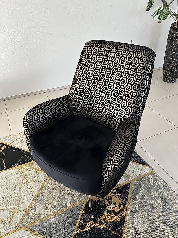 Sessel: Sessel / Stuhl – Gebraucht aus Vaduz von Allrounder3 3