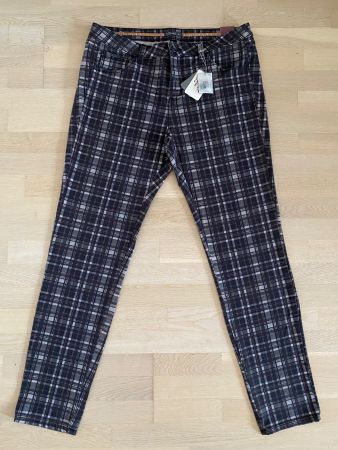 Warme Damen Hose von NILE, Gr. XL. Regular long. NEU.