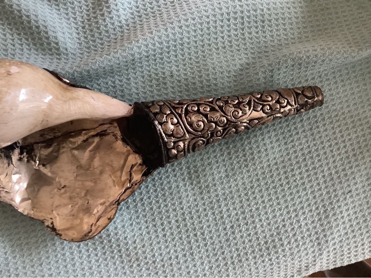 Alle Dekorationen: Altes Shanka Muschelhorn – Gebraucht aus Zürich von Albatros57 4