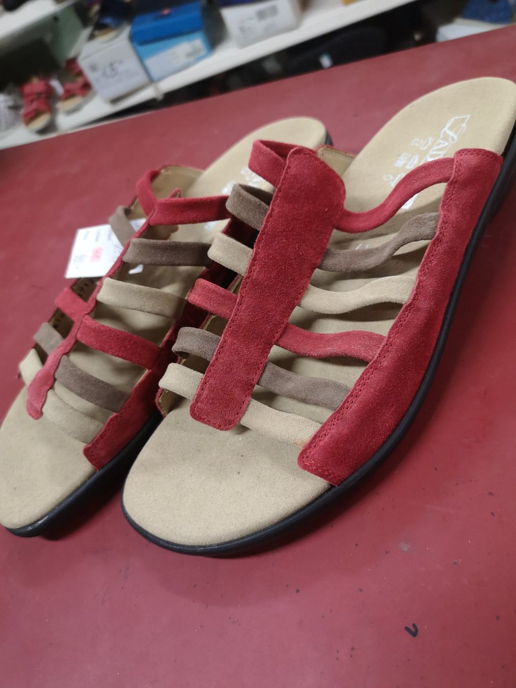 Helvesko Damenschuhe: Helvesko ladysko – Neu und originalverpackt aus Möhlin von Highwaytom