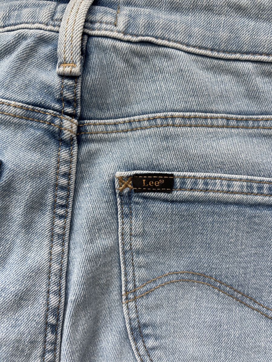 Lee Jeans: Lee Jeans Bootcut – Usato da Rütihof venduto da ALAFC 2
