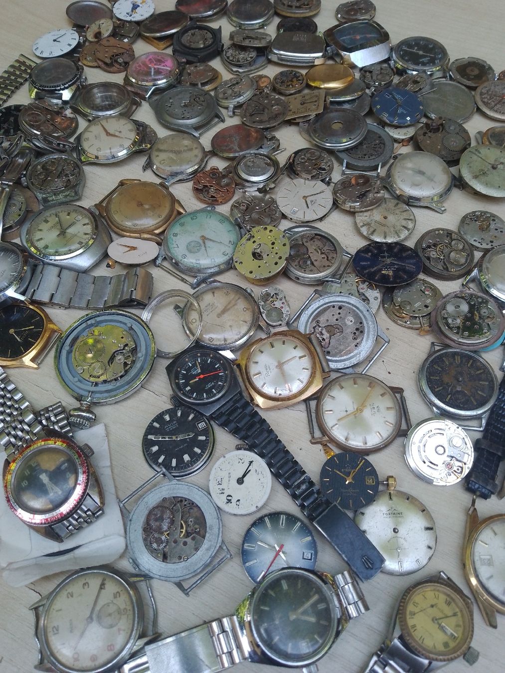 Orologi: Lot 100 Ersatzteile handaufzug  – Difettoso da Agno venduto da sam2608 5