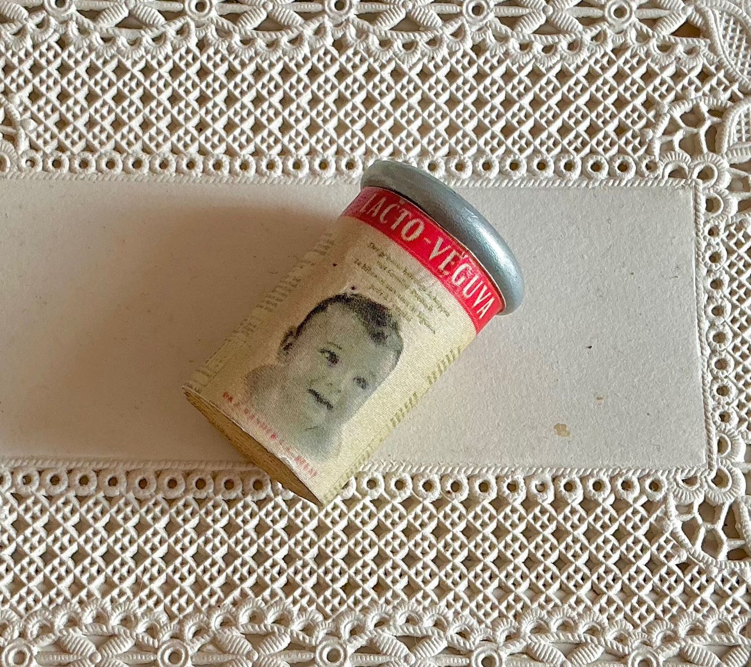 Giocattoli: ALTES KLEINES LACTO VEGUVA BÜCHSLI – Usato da Zell LU venduto da Silvermemory 3