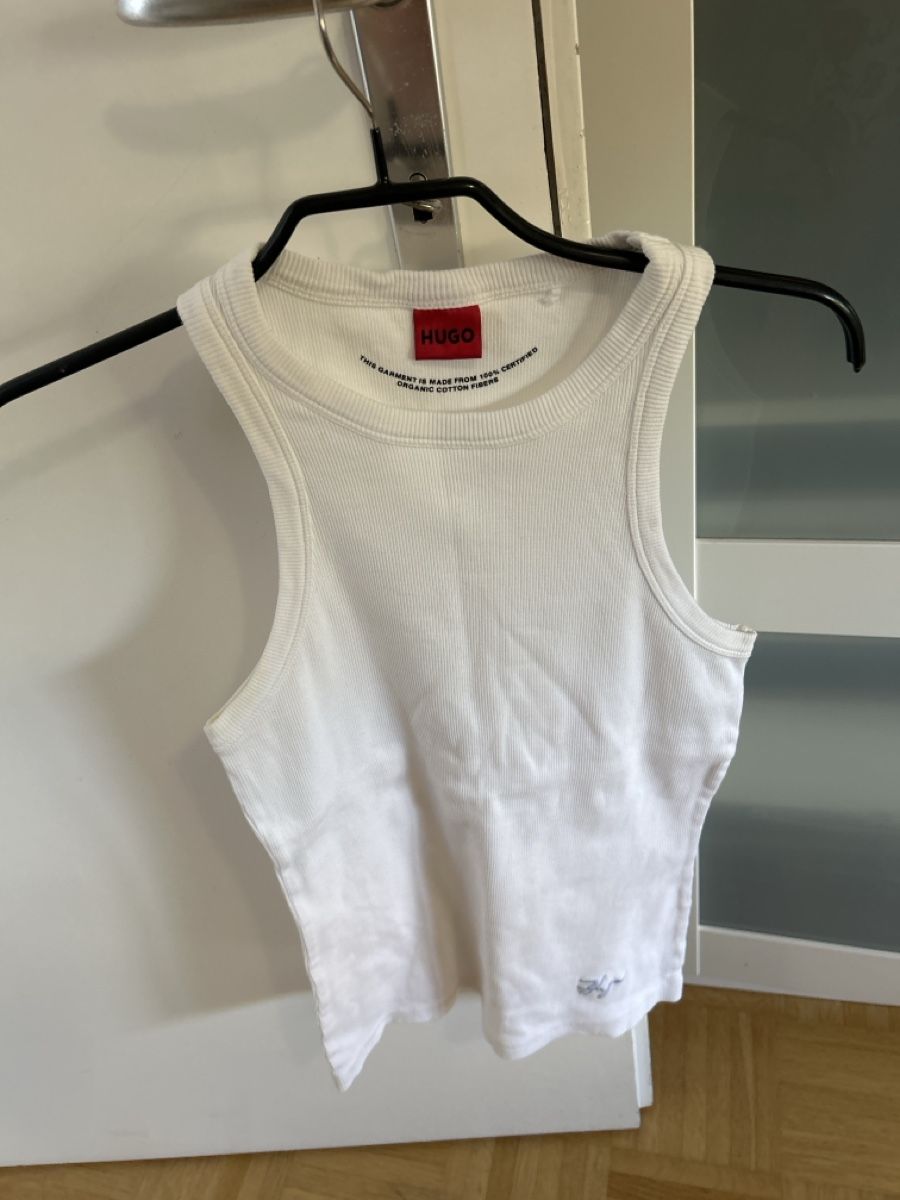 Hugo Boss T-Shirts: T-Shirt Hugo Boss S – Gebraucht aus Oberdorf BL von Luka02