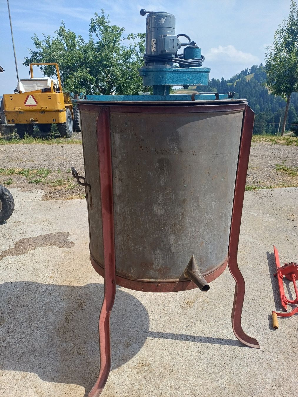 Tutte le macchine: Honigschleuder für Hobby Imker – Usato da Hergiswil LU venduto da Kaufi0