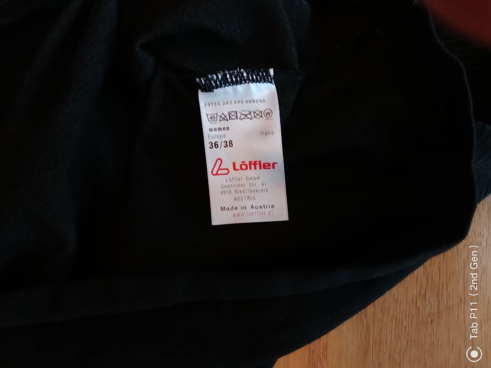 Löffler T-shirt: Funktionsshirt Löffler Damen, Grösse 36/38 – Usato da brülisau venduto da nussgipfel02 2