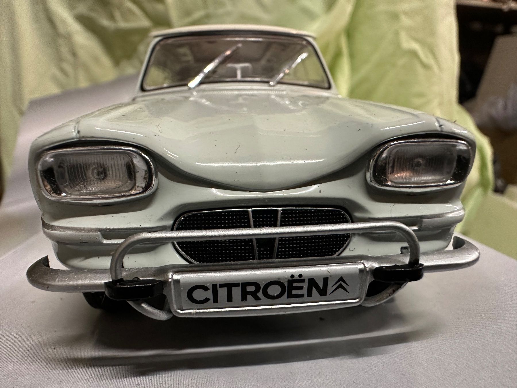 Citroën Modellautos: Citroen ami 6 Oldtimer classic – Neu (gemäss Beschreibung) aus Reinach AG von rares75