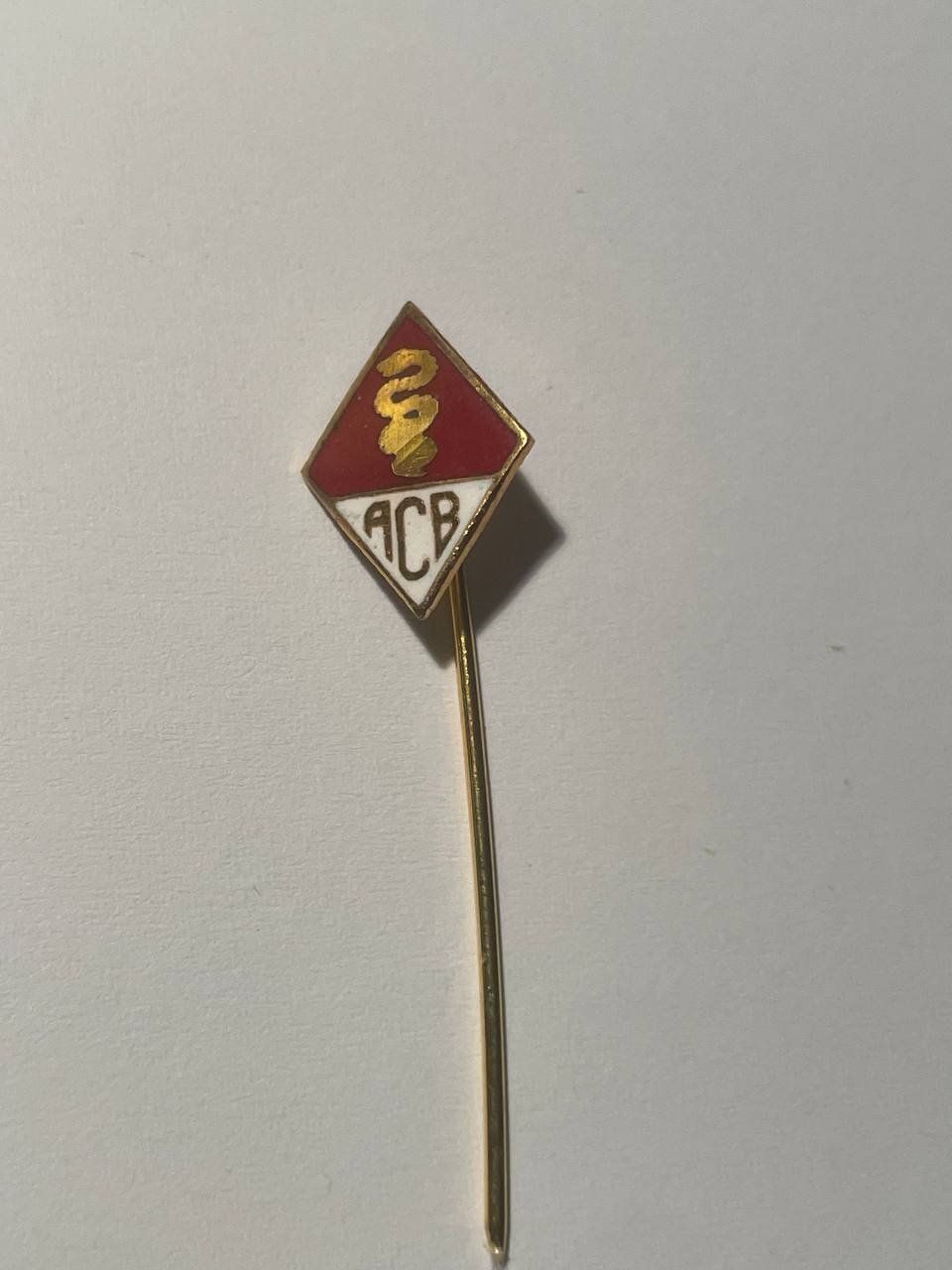 Placchette & Badge: 4. Anstecknal - AC Bellinzona – Usato da Luzern venduto da Irek