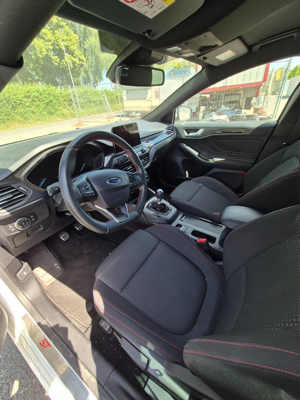 Ford Autos: FORD FOCUS 1.0 SCTi – D'occasion à Yverdon-les-Bains par MotoMark 7