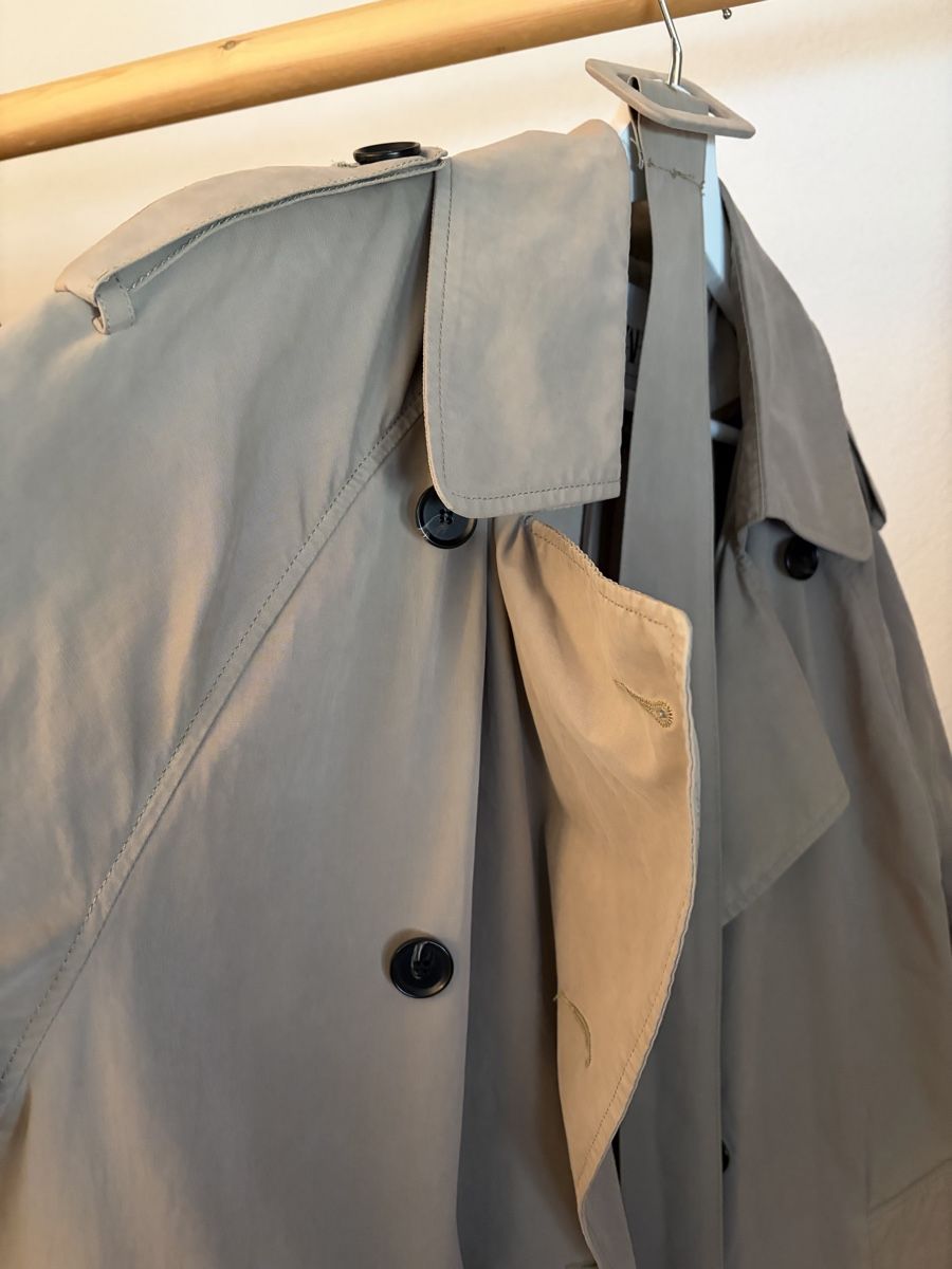 Zara Cappotti: Trench beige Zara – Usato da Luzern venduto da mic_99vf 1