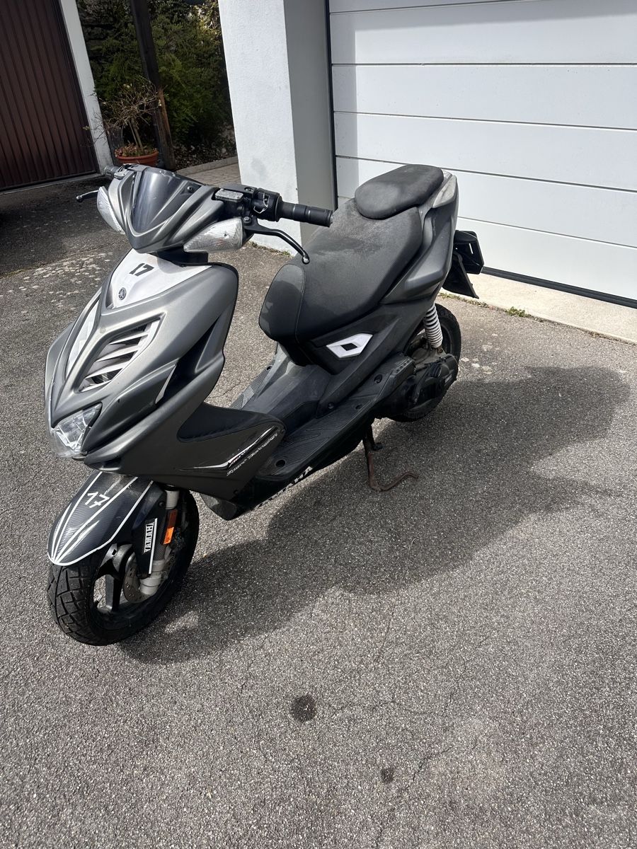Scooter: Yamaha Aerox – Usato da Biel/Bienne venduto da Supermoto8 2