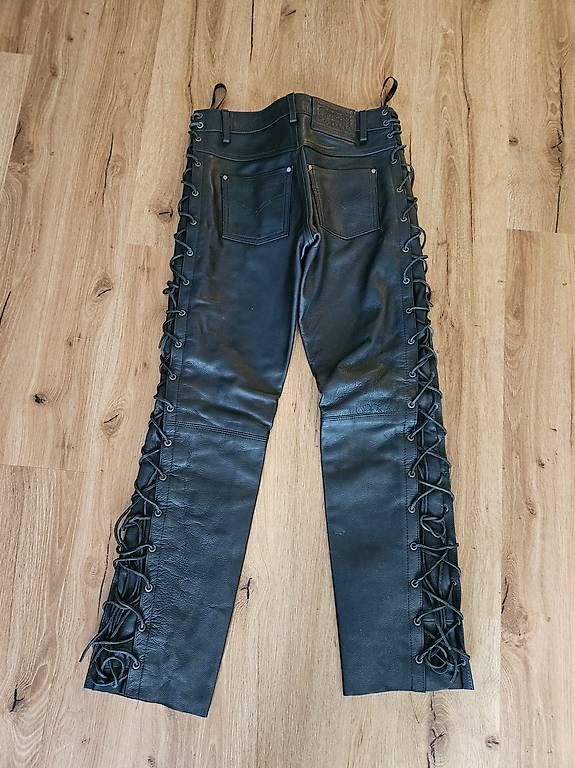 Pantalons: Ledermotorradhose – D'occasion à Schänis par rig_zqb7 1