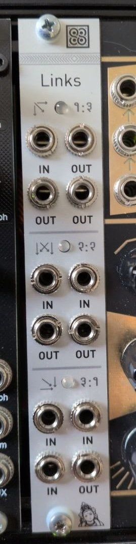 Strumenti musicali: Mutable Instrument Links Routing / utility module Eurorack – Usato da Bern venduto da archer.hostettler