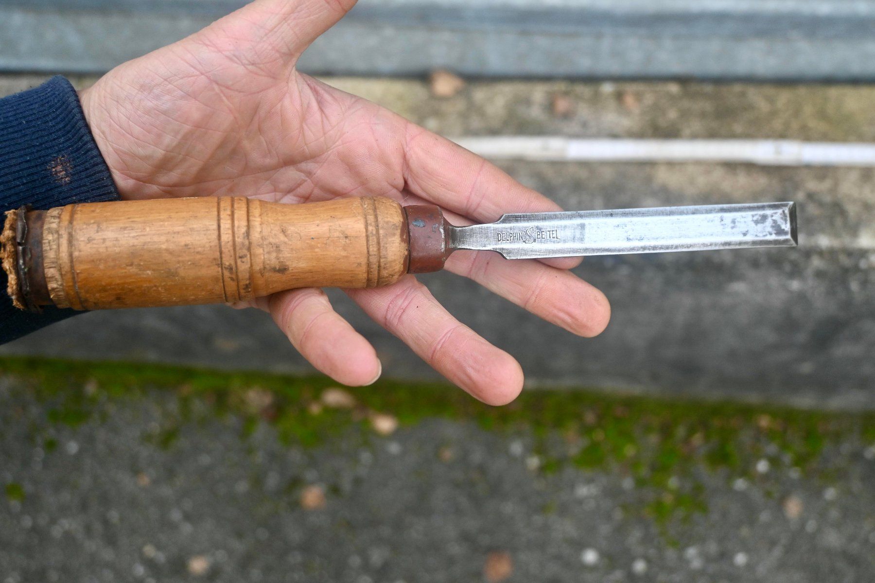 Tutti gli attrezzi: alter DELPHIN Beitel STECHBEITEL länge 25.5cm – Usato da Pfaffhausen venduto da mono_rec 1