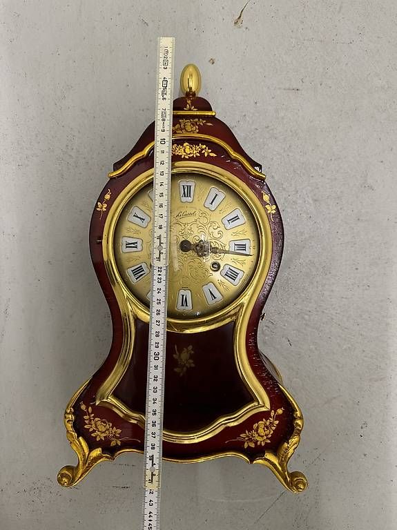 Uhren: Pendel-Uhr von Le Castel (Wanduhr) – Gebraucht aus Lostorf von Tenet88 2