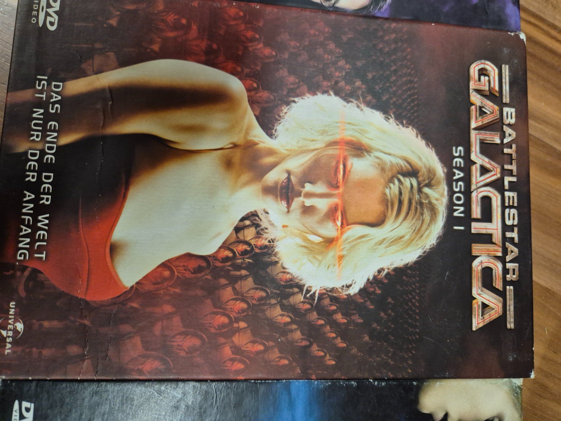Tutti i DVDs: Battlestar Galactica Set B8 – Usato da Schwarzenburg venduto da Flamingo07 3