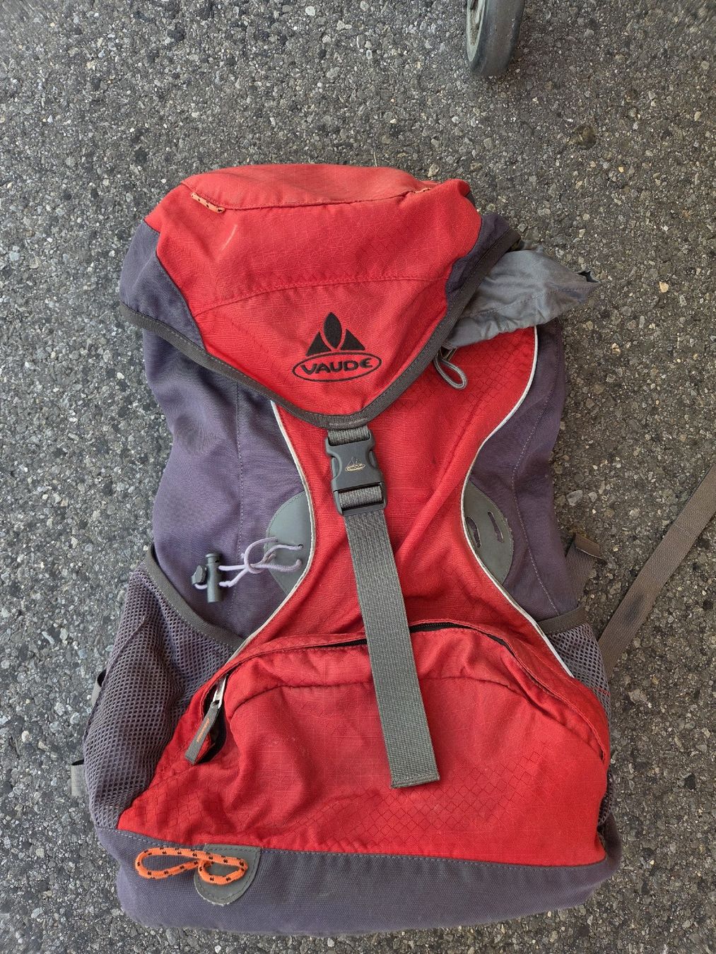 Vaude Zaini: vaude Rucksack  – Usato da Zug venduto da Bibibo