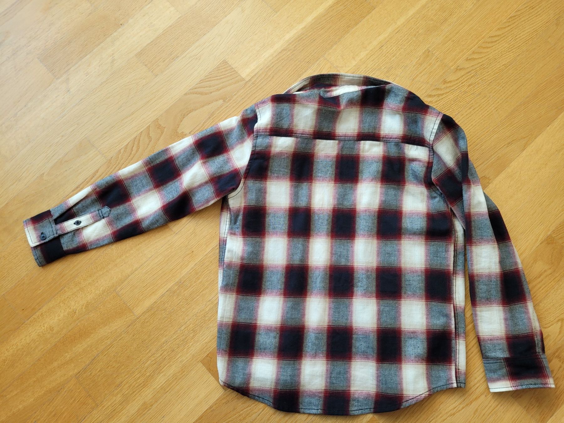 H&M Camicie, T-shirt & Polo: Kinderhemd gr. 146 – Usato da Winkel venduto da Madziacz 2