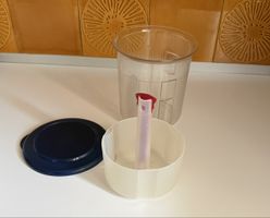 Tupperware Gurkenlift