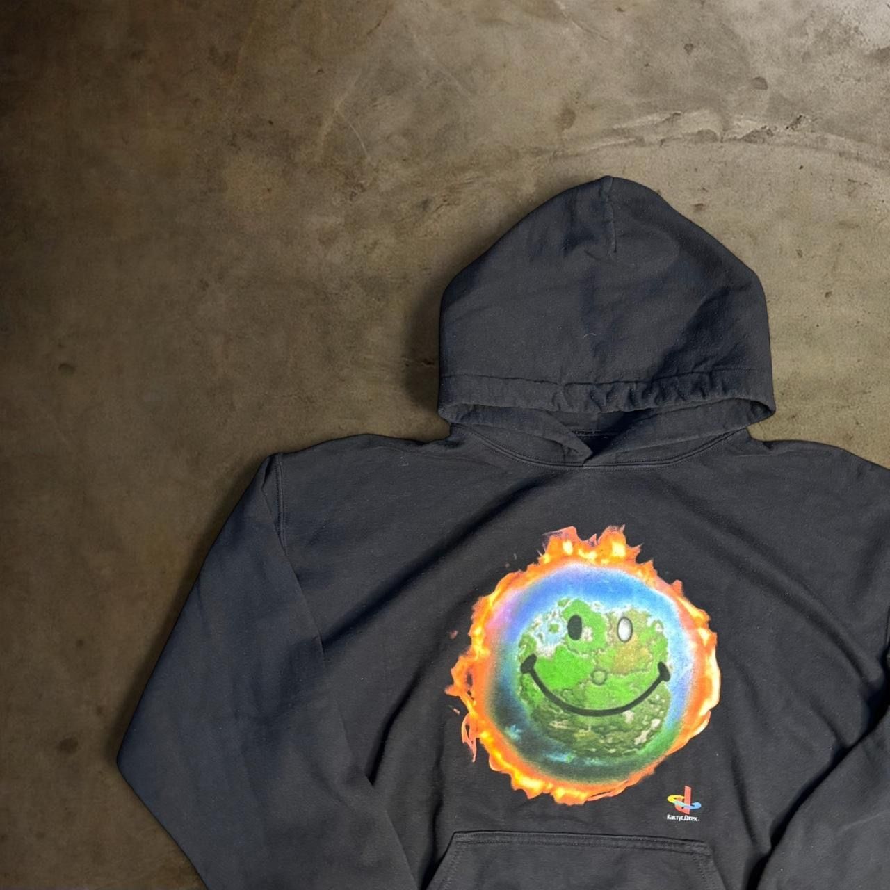 Maglioni & Felpe: Hoodie mit Zeichen Travis Scott – Usato da Capolago venduto da LA.BOTTEGA 1