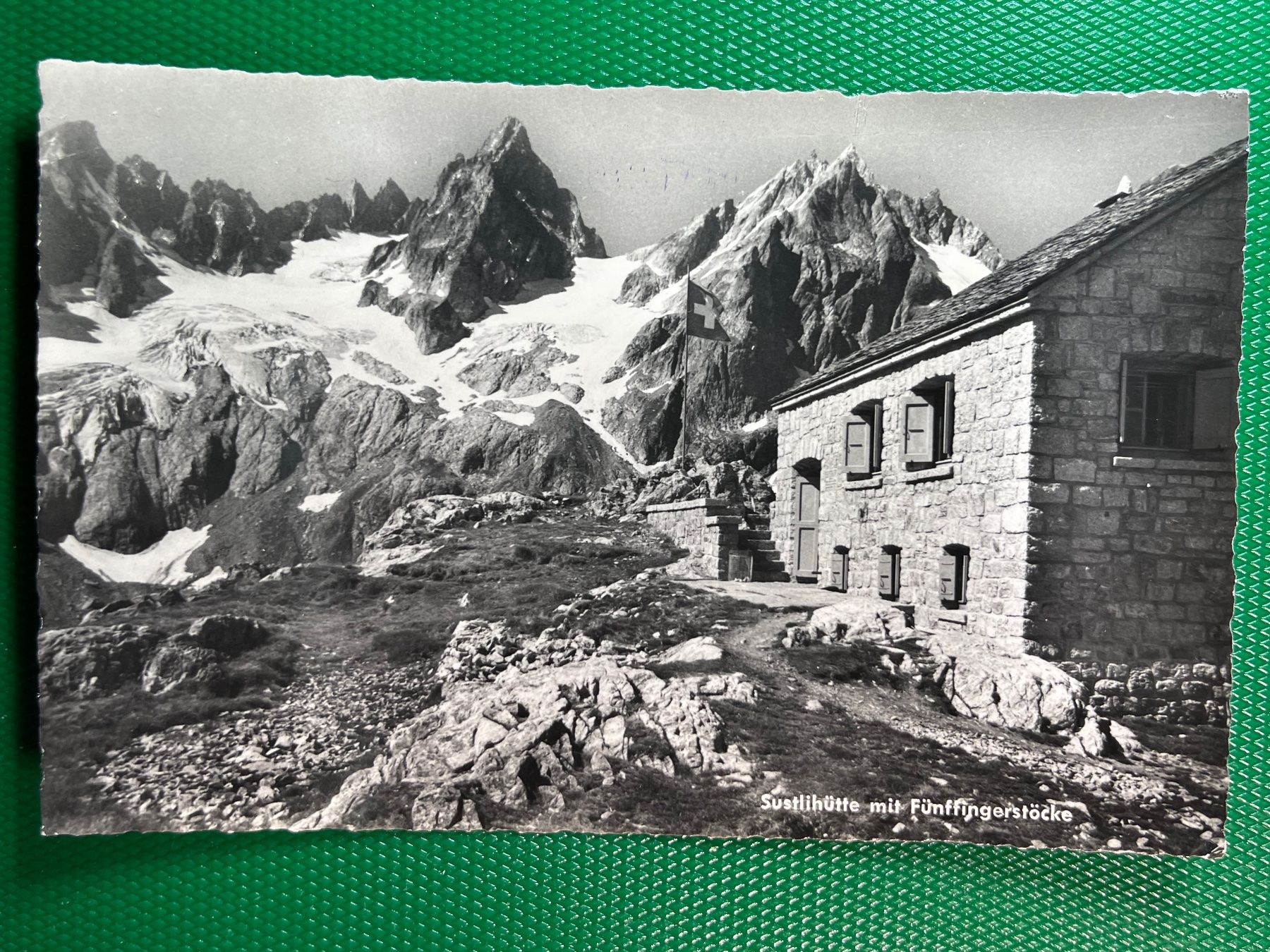 Cartoline postali: Sustlihütte mit Fünffingerstöcke – Usato da Steg VS venduto da danwer74