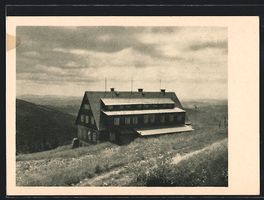 Dvoracka, Krkonose, Berghütte im Frühj