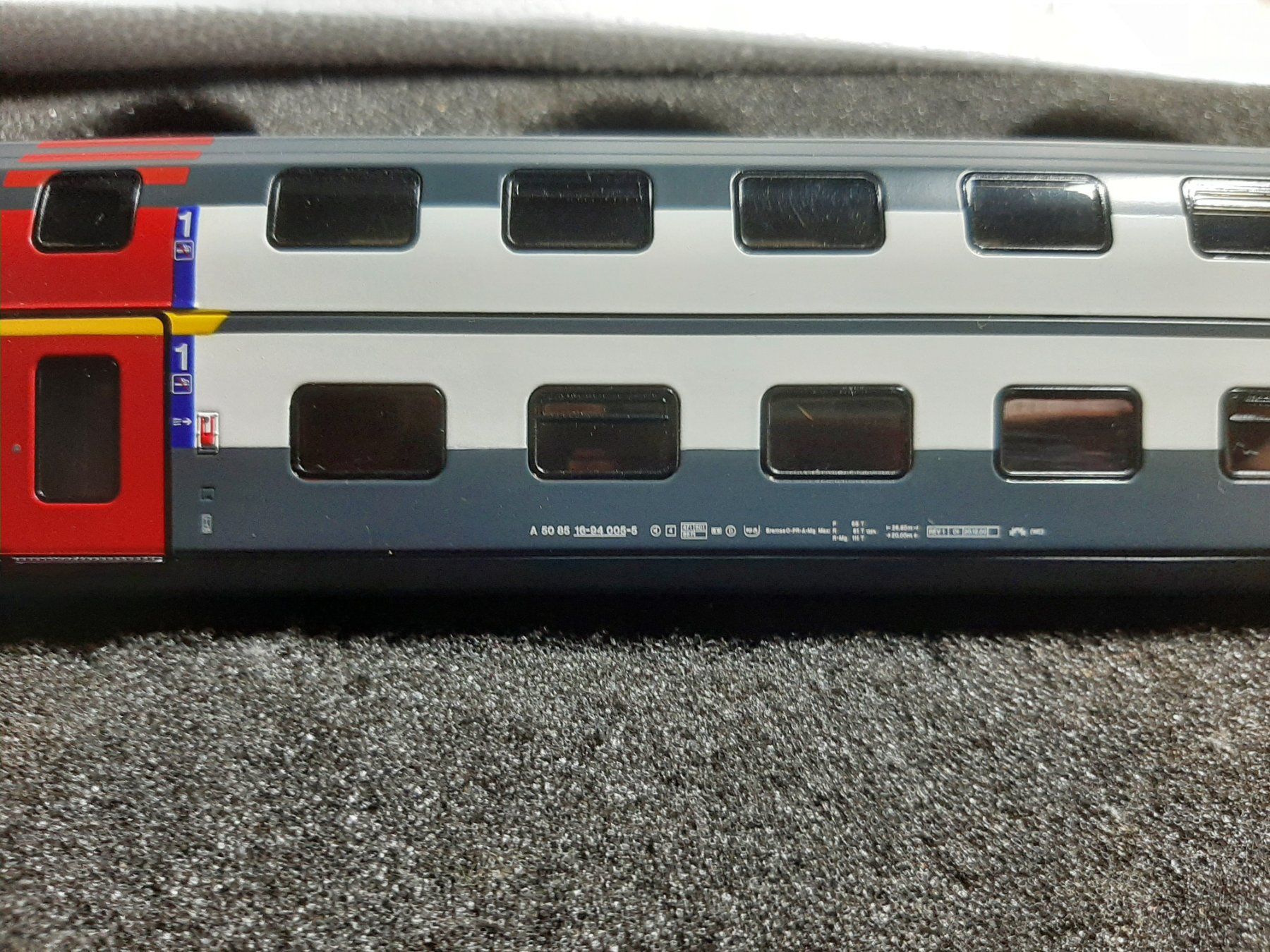 Roco Modellini di ferrovie: ROCO 45460 1CL – Usato da Avully venduto da RIVALIS 1