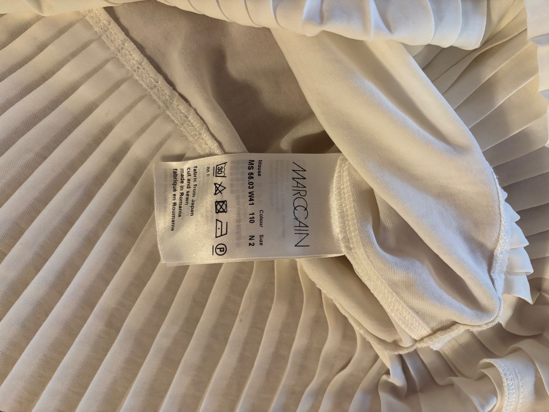 Marc Cain Blusen: tolles Blusenshirt von MarcCain - champagnerfarben – Neu (gemäss Beschreibung) aus luzern von Gipsy201 2