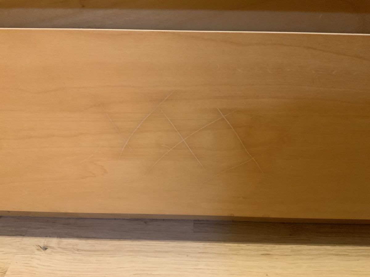 Ikea Commodes: IKEA Kommode MALM – D'occasion à Rüti ZH par Sbraunsc 1