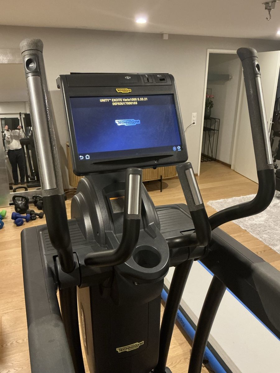 Technogym Vélos d'appartement: Technogym Crosstrainer - Unity-Exite 1000 – D'occasion à Aesch ZH par Shoper1 5