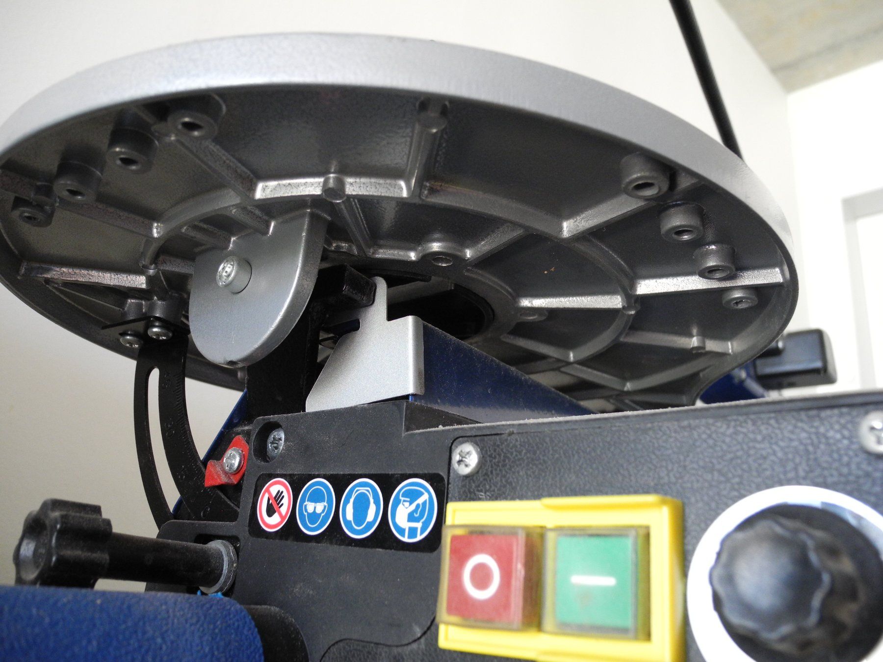 Scheppach Scies: Scheppach Dekupiersäge SD 1600 V – D'occasion à Worb par kebe01 2