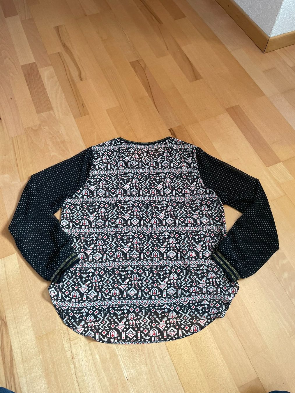 Maison Scotch Blusen: Scotch&Soda Bluse Gr. M, halbtransparent, ethno muster, – Gebraucht aus Hubersdorf von JanasHeartTreasures 5