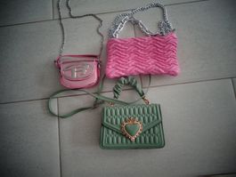3x HANDTASCHEN